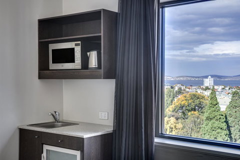 Travelodge Hotel Hobart - Accommodation Southport 3