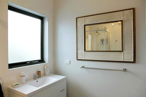 Kingston Beach-House Retreat - Southport Accommodation 16