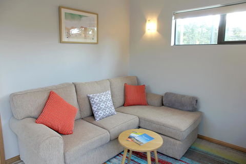 Kingston Beach-House Retreat - Southport Accommodation 11