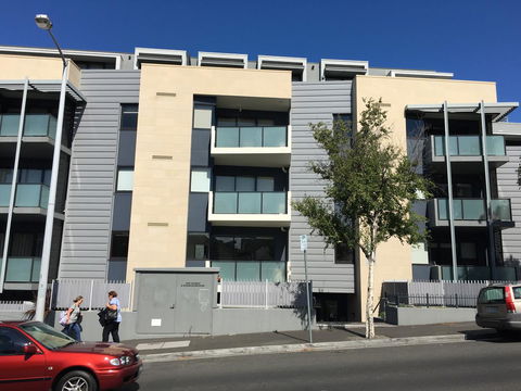 Hobart Inner City Apartment - Southport Accommodation 0