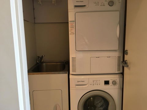 Hobart Inner City Apartment - Southport Accommodation 12