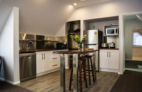 Heathfield Apartments - Southport Accommodation 2
