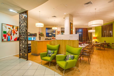 Mantra Collins Hotel - Southport Accommodation 10