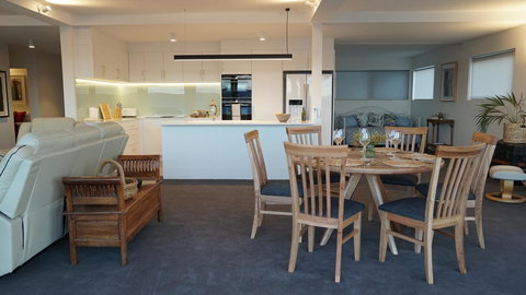 Anchorage Tasmania - Accommodation Southport 6