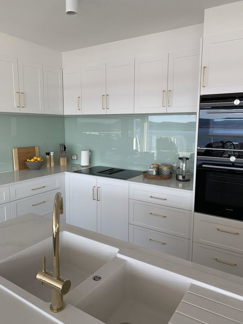 Anchorage Tasmania - Accommodation Southport 4