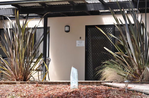 Oyster Cove Chalet - Southport Accommodation 28