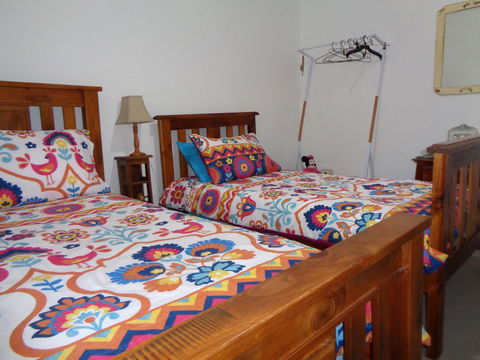 Post House Cottage - Southport Accommodation 10