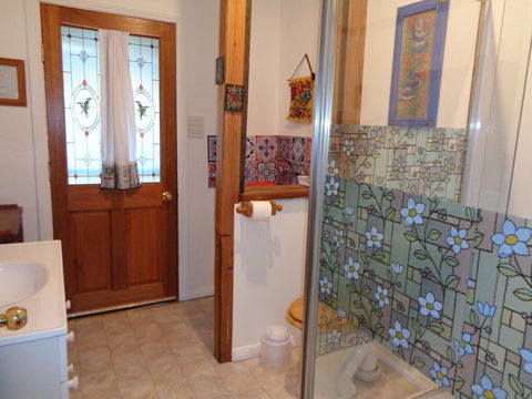 Post House Cottage - Southport Accommodation 11