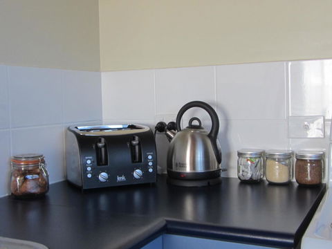 Elm Trees Accommodation @ Ross - Southport Accommodation 20