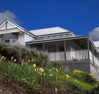 House on the Hill Bed and Breakfast - Southport Accommodation