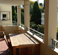 Jenatt Apartments Salamanca - Southport Accommodation