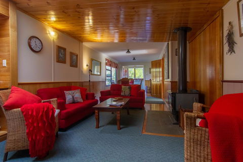 Hamlet Downs Country Accommodation - Southport Accommodation 10