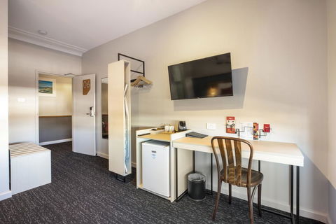 Nightcap At Ocean Beach Hotel - Southport Accommodation 2