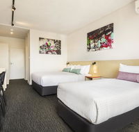 Nightcap at Waltzing Matilda Hotel - Southport Accommodation