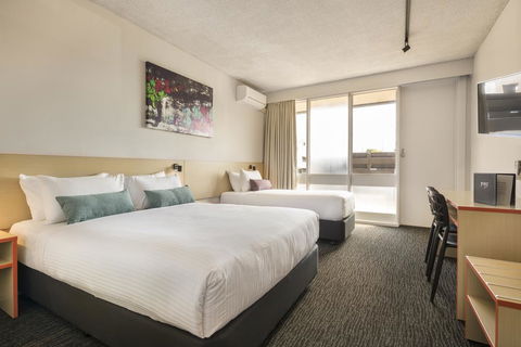Nightcap At Waltzing Matilda Hotel - Southport Accommodation 1