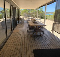No. 10 Coffin Bay - Southport Accommodation