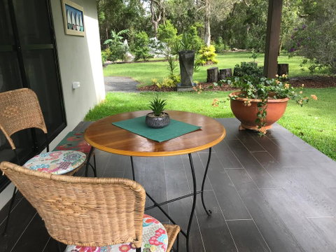 Noosa Studio At Lake Weyba - Southport Accommodation 2