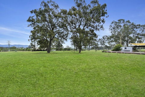 Nulkaba Escape, Super Central, Walk To Zoo, Short Drive To Potters + Wineries - Southport Accommodation 3