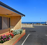 Ocean Drive Motel - Southport Accommodation