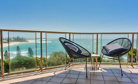 Ocean Front Moffat Beach Private Rooftop Terrace Walk To Cafe's, Restaurants - Southport Accommodation 0