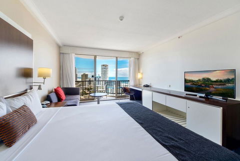 Ocean View King Room - Surfers Paradise - Southport Accommodation 1
