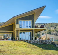 On the Huon River - Southport Accommodation