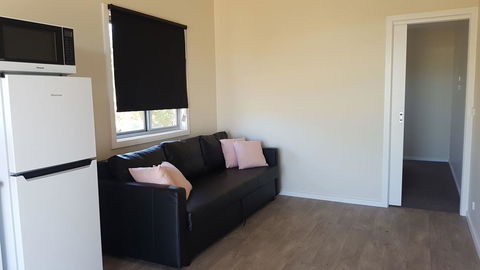 Orange Grove Gardens - Southport Accommodation 2