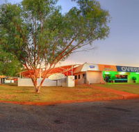 Overlander Hotel - Southport Accommodation