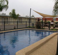 Overlander Hotel Motel - Southport Accommodation