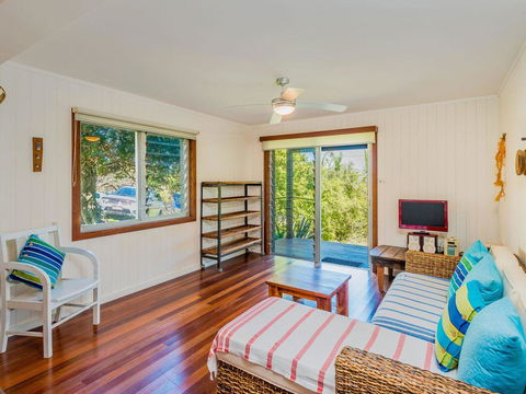 Pacifica 2 - Opposite The Beach At Brooms Head - Southport Accommodation 3