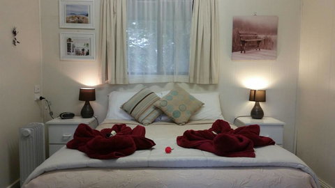 Padthaway Caravan Park - Accommodation Southport 2