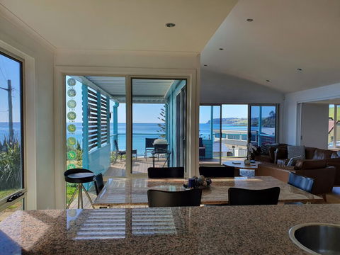Paradise House, Boat Harbour Beach - Southport Accommodation 0