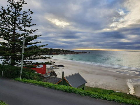 Paradise House, Boat Harbour Beach - Southport Accommodation 2