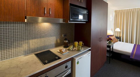 Park Regis Concierge Apartments - Southport Accommodation 3