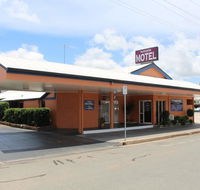 Parkside Motel  Licensed Restaurant - Southport Accommodation