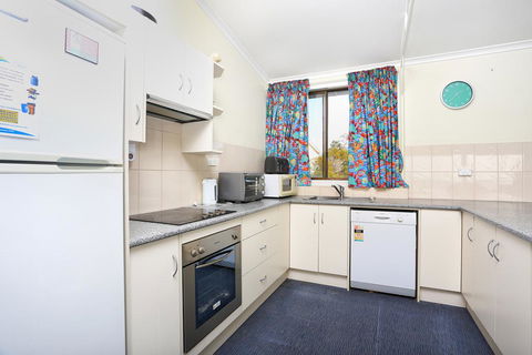 Peter's Port - Southport Accommodation 3
