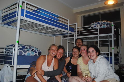 Port Adelaide Backpackers - Southport Accommodation 1