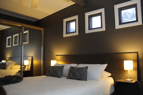 Portman House - Southport Accommodation 2