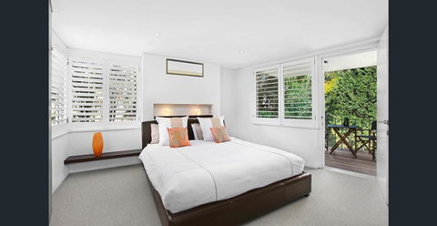 Poseidon Villa At Balmoral Beach - Southport Accommodation 1