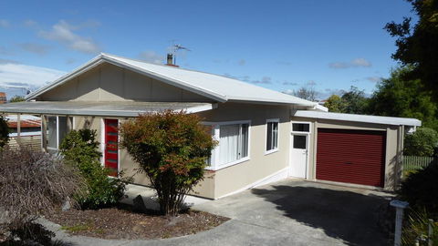 Position On Alexander - Southport Accommodation 1
