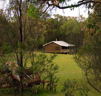 Possum's Hollow and Hooter's Hut - Southport Accommodation