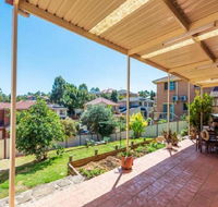Quiet and spacious living close to all attractions - Southport Accommodation
