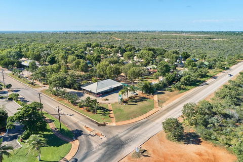 RAC Cable Beach Holiday Park - Southport Accommodation 2