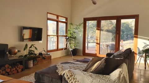 River Cottage Barossa -Self Contained-30 Acres-360 Degree Views-Netflix -Wine-Wifi - Southport Accommodation 1