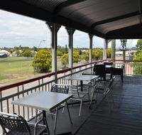 Royal Gatton Hotel - Southport Accommodation