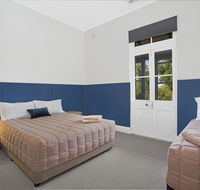 Royal Hotel Wyong - Southport Accommodation