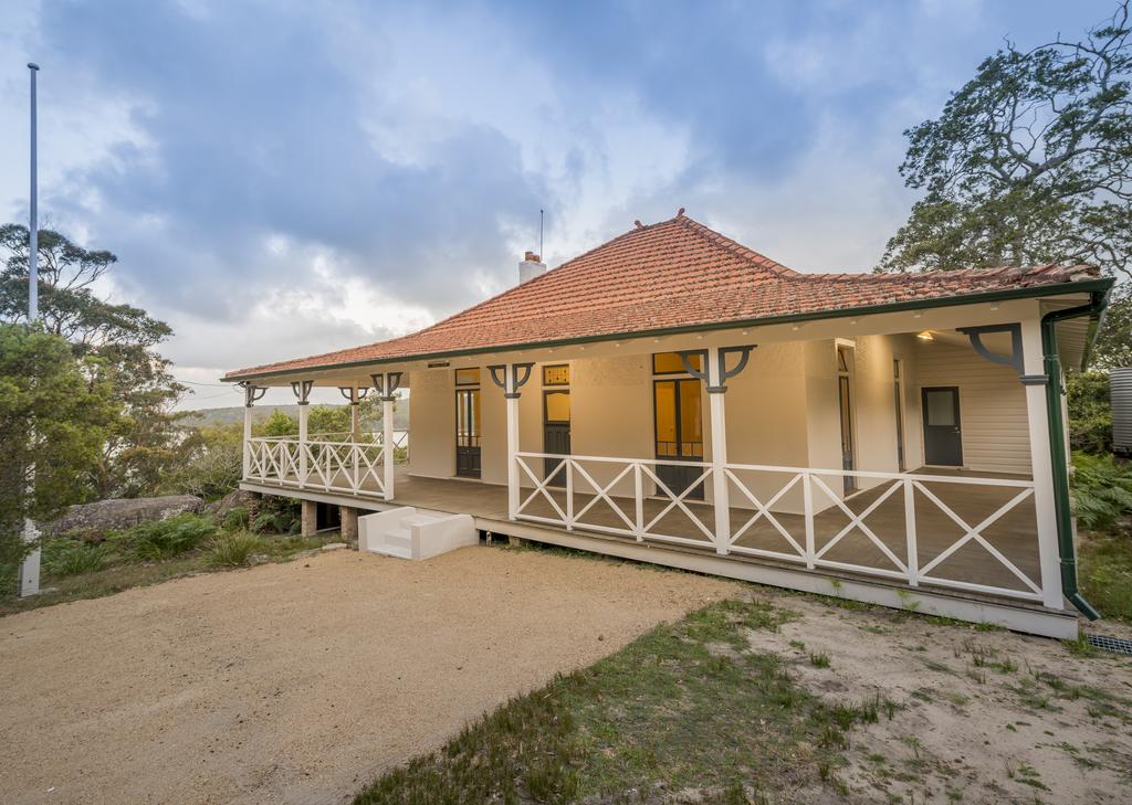Heathcote NSW Southport Accommodation