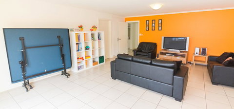 SALT - 37 Oceanview Drive - Accommodation Southport 0