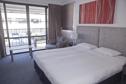 Savoy Double Bay Hotel - Southport Accommodation 1