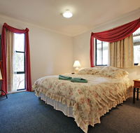 Serenity Grove - Southport Accommodation